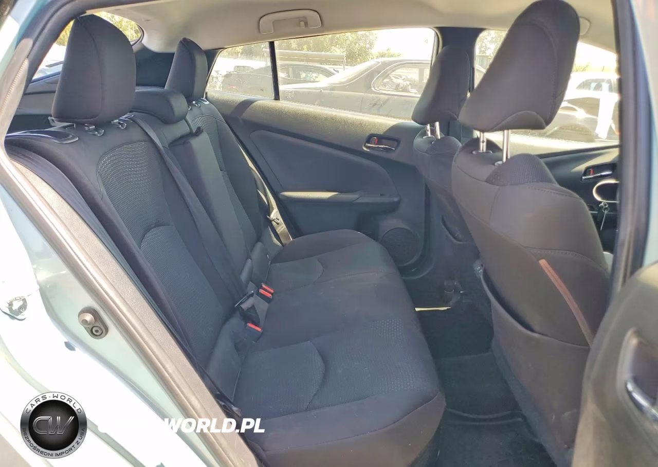 2020 Toyota Prius Le Awd-E VIN:JTDL9RFU5L3019387 - 10