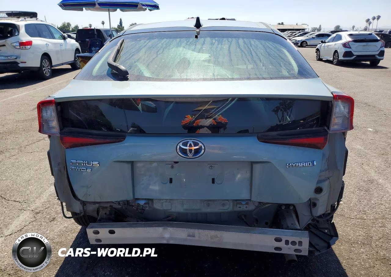 2020 Toyota Prius Le Awd-E VIN:JTDL9RFU5L3019387 - 6