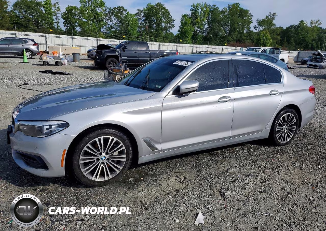2019 BMW 530 Xi – zdjęcie 1 z 12