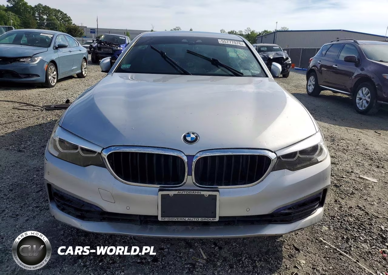 2019 BMW 530 Xi VIN:WBAJA7C56KG909921 - 5
