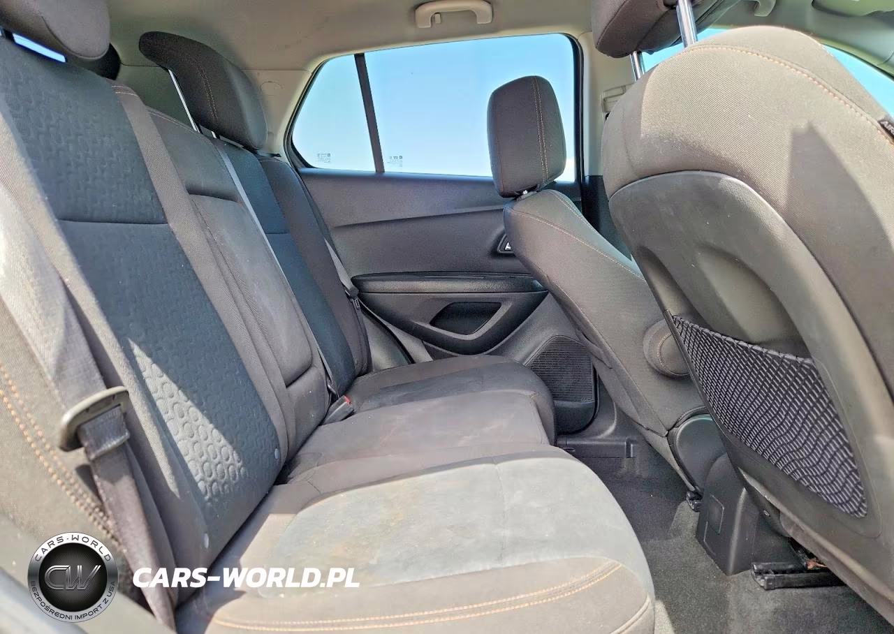 2021 Chevrolet Trax Ls VIN:KL7CJKSB5MB310480 - 10