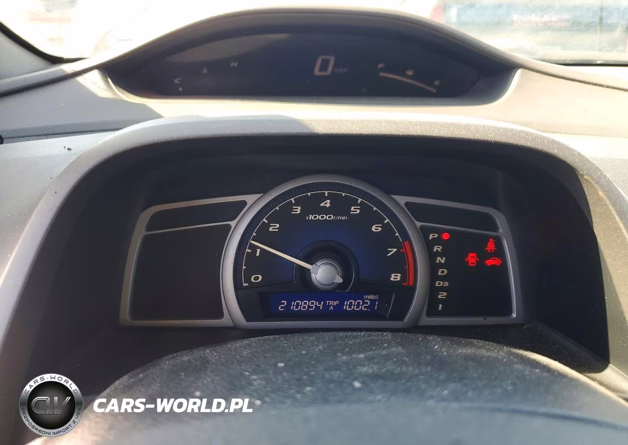 2007 Honda Civic Lx VIN:2HGFG12637H578517 - 9
