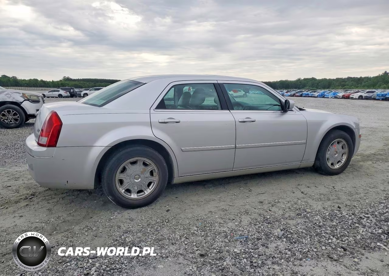 2006 Chrysler 300 Touring VIN:2C3KA53G66H102102 - 3