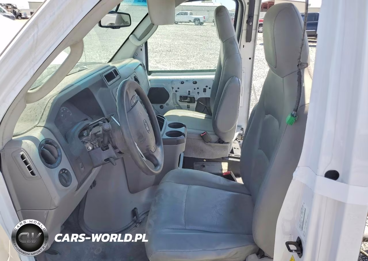 2017 Ford Econoline E350 Super Duty Cutaway Van VIN:1FDWE3F61HDC65633 - 7