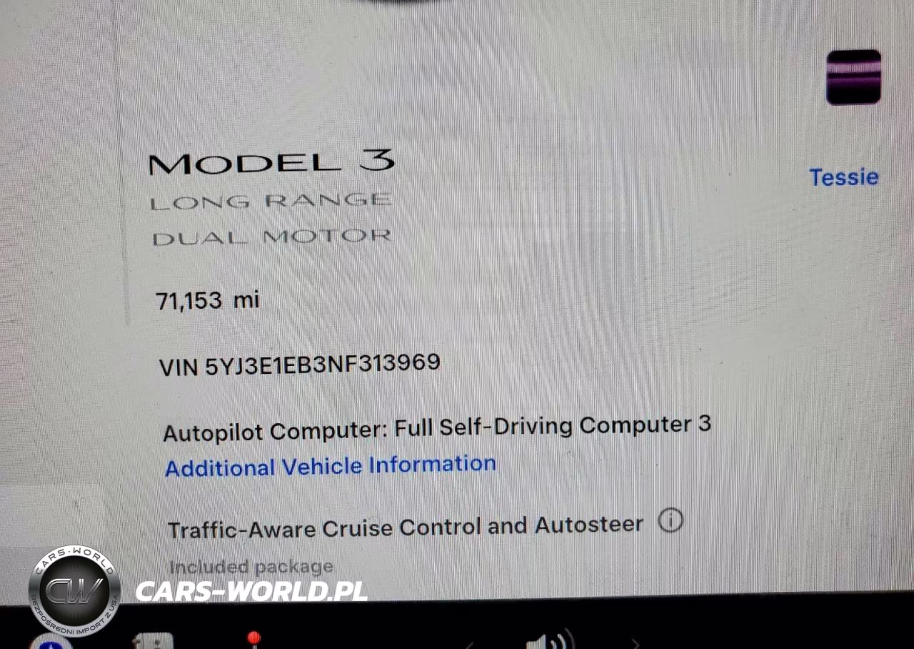 2022 Tesla Model 3 VIN:5YJ3E1EB3NF313969 - 9