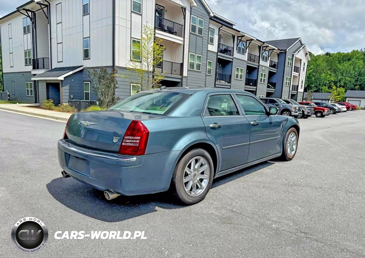 2006 Chrysler 300 C VIN:2C3KA63H26H117663 - 4