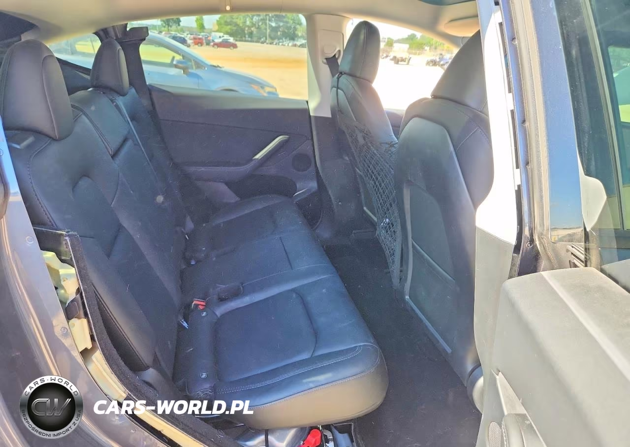 2023 Tesla Model Y VIN:7SAYGDEE6PF787660 - 11