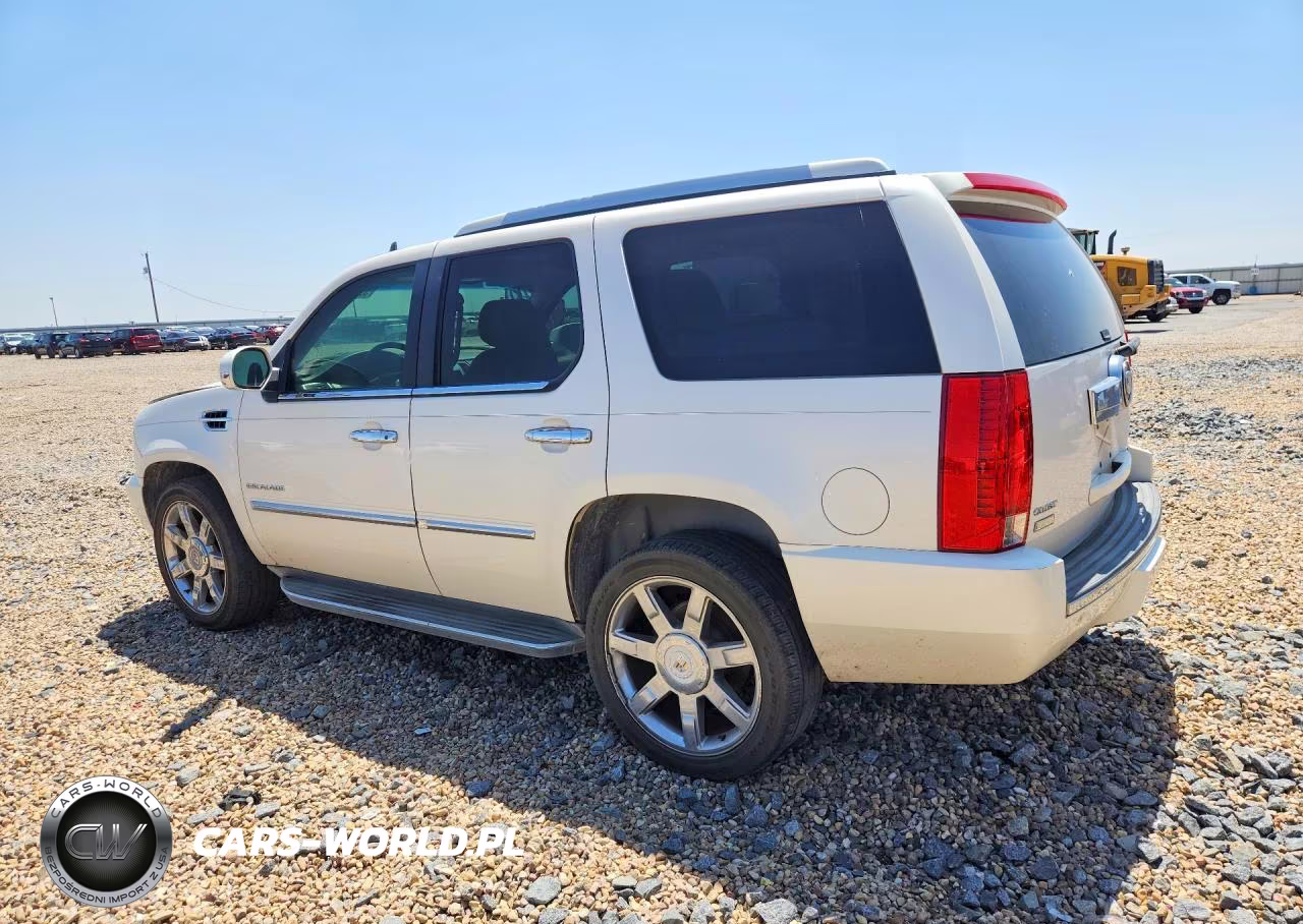 2011 Cadillac Escalade Luxury VIN:1GYS3BEF4BR157905 - 2