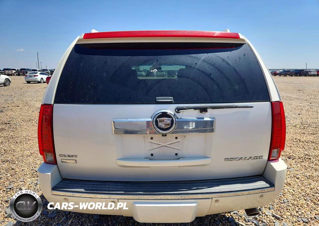 2011 Cadillac Escalade Luxury VIN:1GYS3BEF4BR157905 - 6