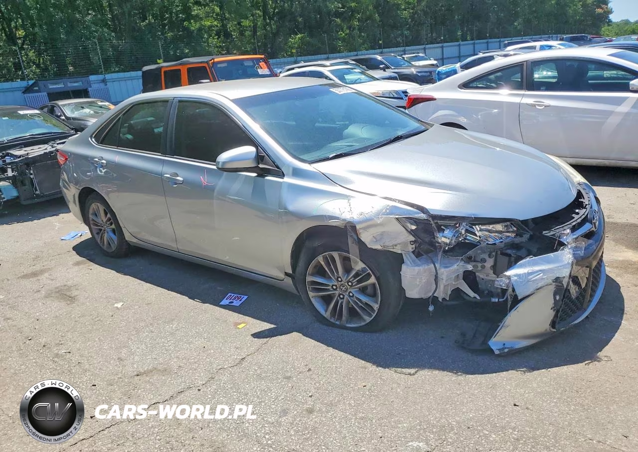2016 Toyota Camry Se VIN:4T1BF1FK2GU121505 - 4