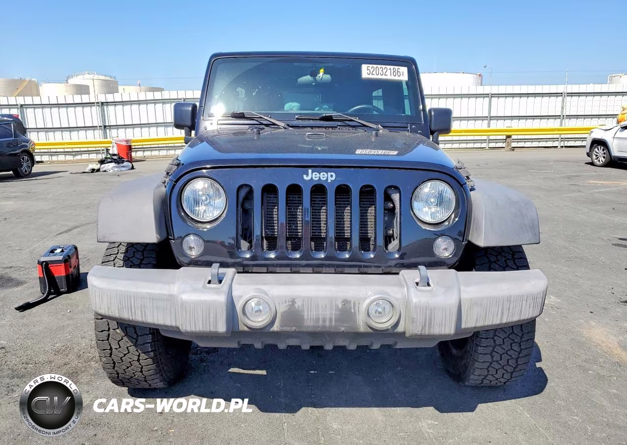 2018 Jeep Wrangler Jk Freedom VIN:1C4BJWDG2JL894406 - 5