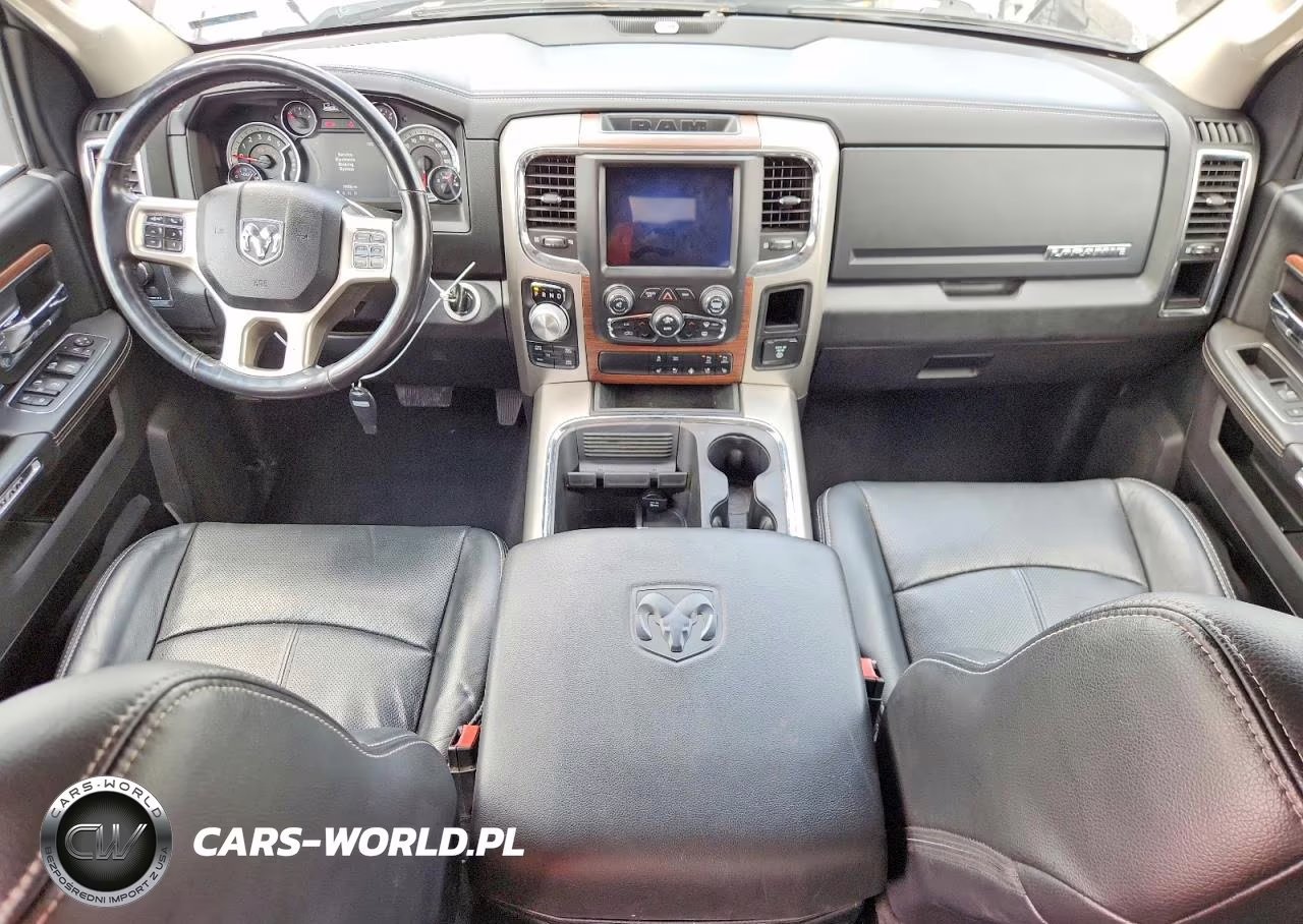 2018 Ram 1500 Laramie VIN:1C6RR7NM9JS249038 - 8