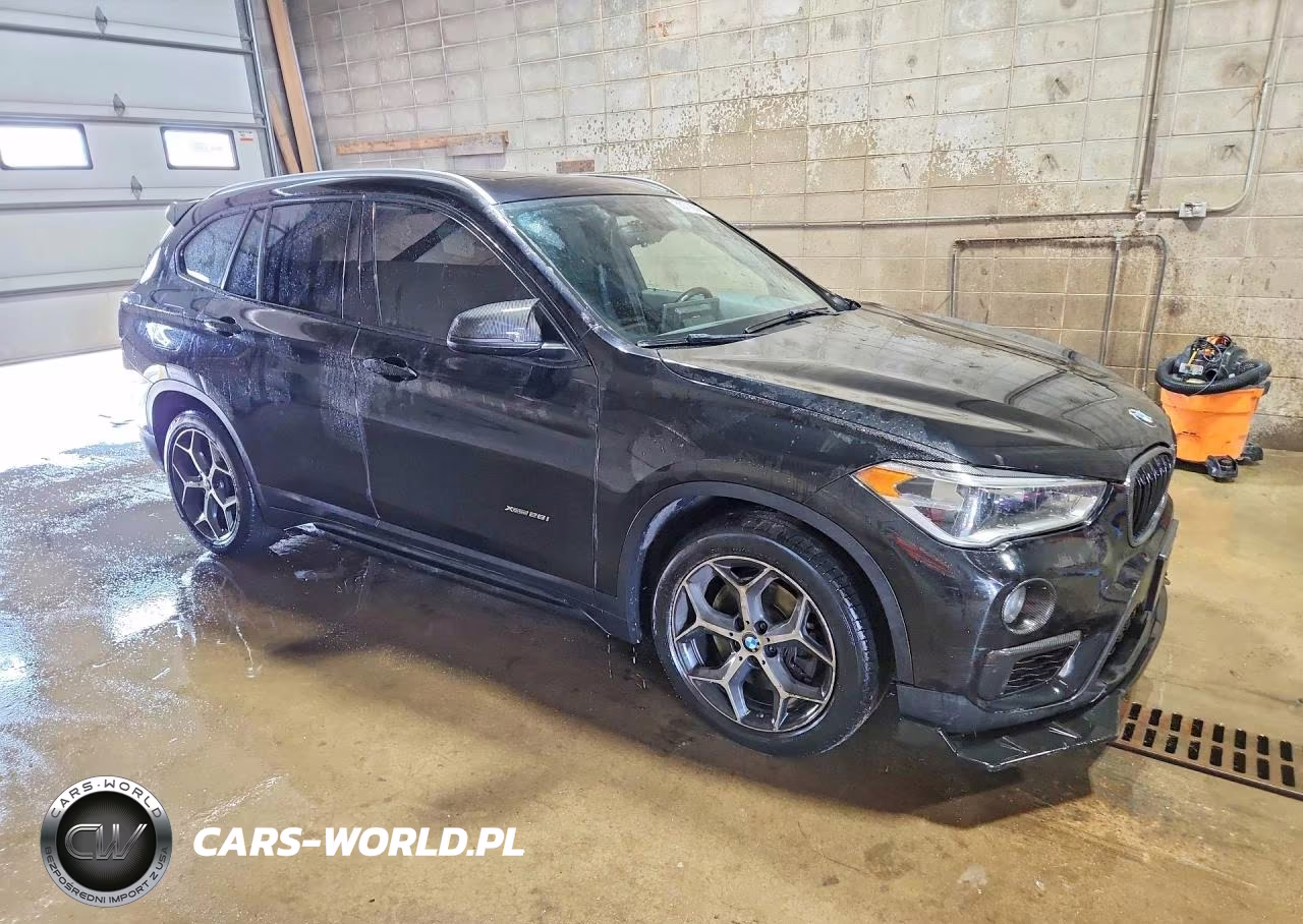 2016 BMW X1 xDrive28I VIN:WBXHT3C36GP884175 - 4