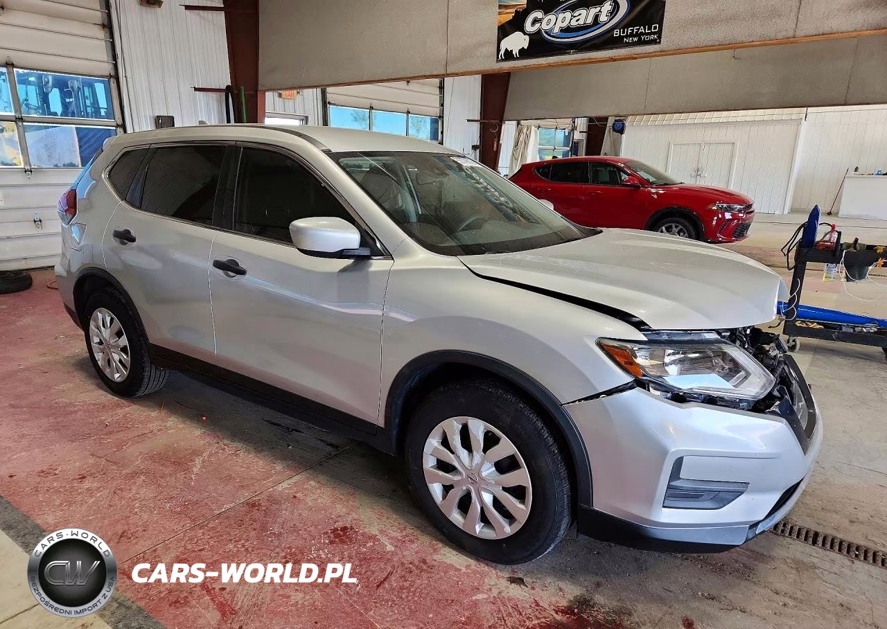 2020 Nissan Rogue S VIN:JN8AT2MT7LW038987 - 4