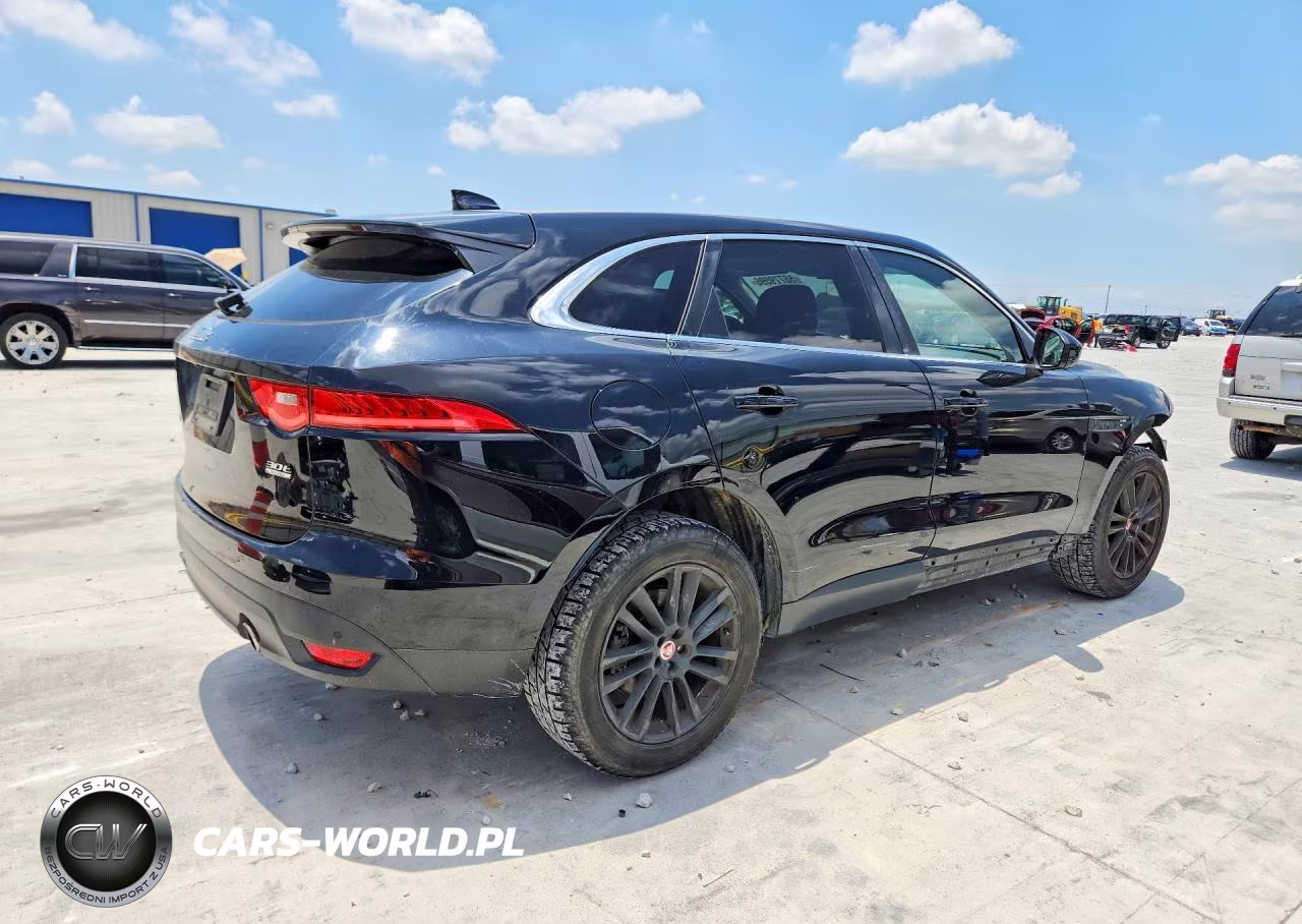 2019 Jaguar F-Pace Prestige VIN:SADCK2GX8KA390322 - 3