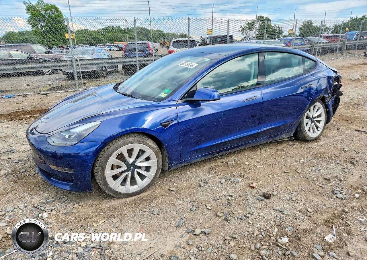 2022 Tesla 3 – zdjęcie 1 z 12