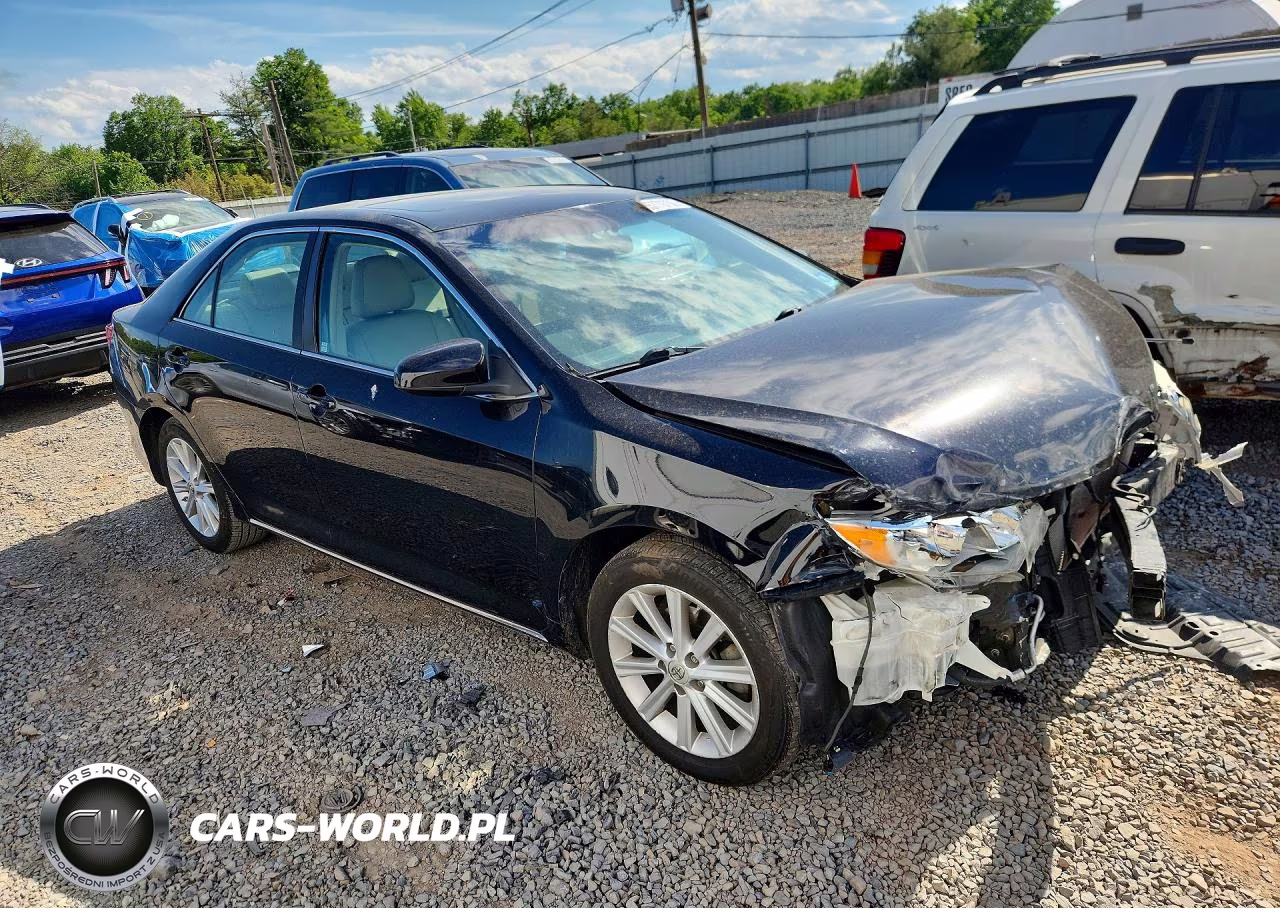 2014 Toyota Camry Xle VIN:4T4BF1FK1ER403914 - 4