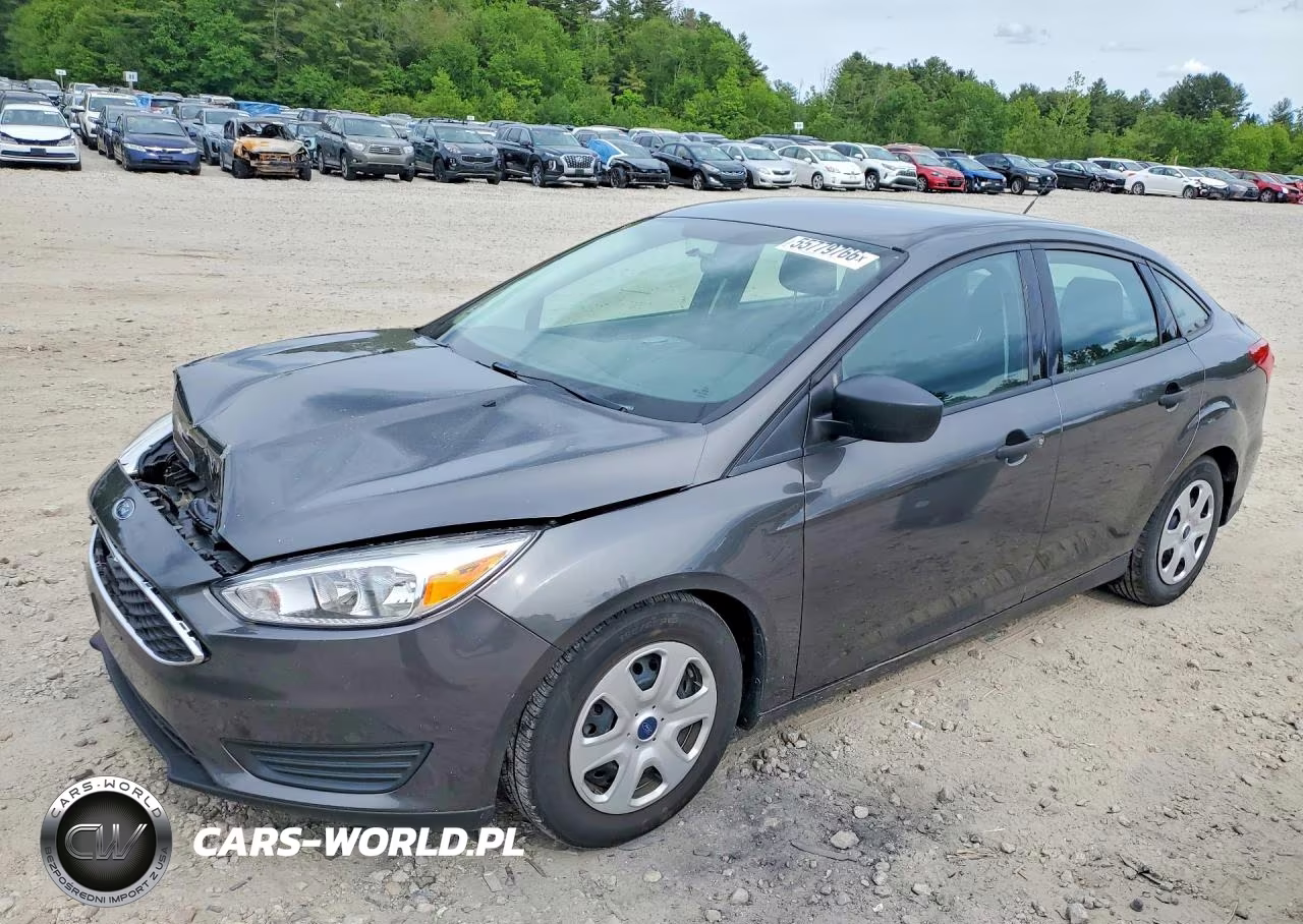 2016 Ford Focus S – zdjęcie 1 z 12