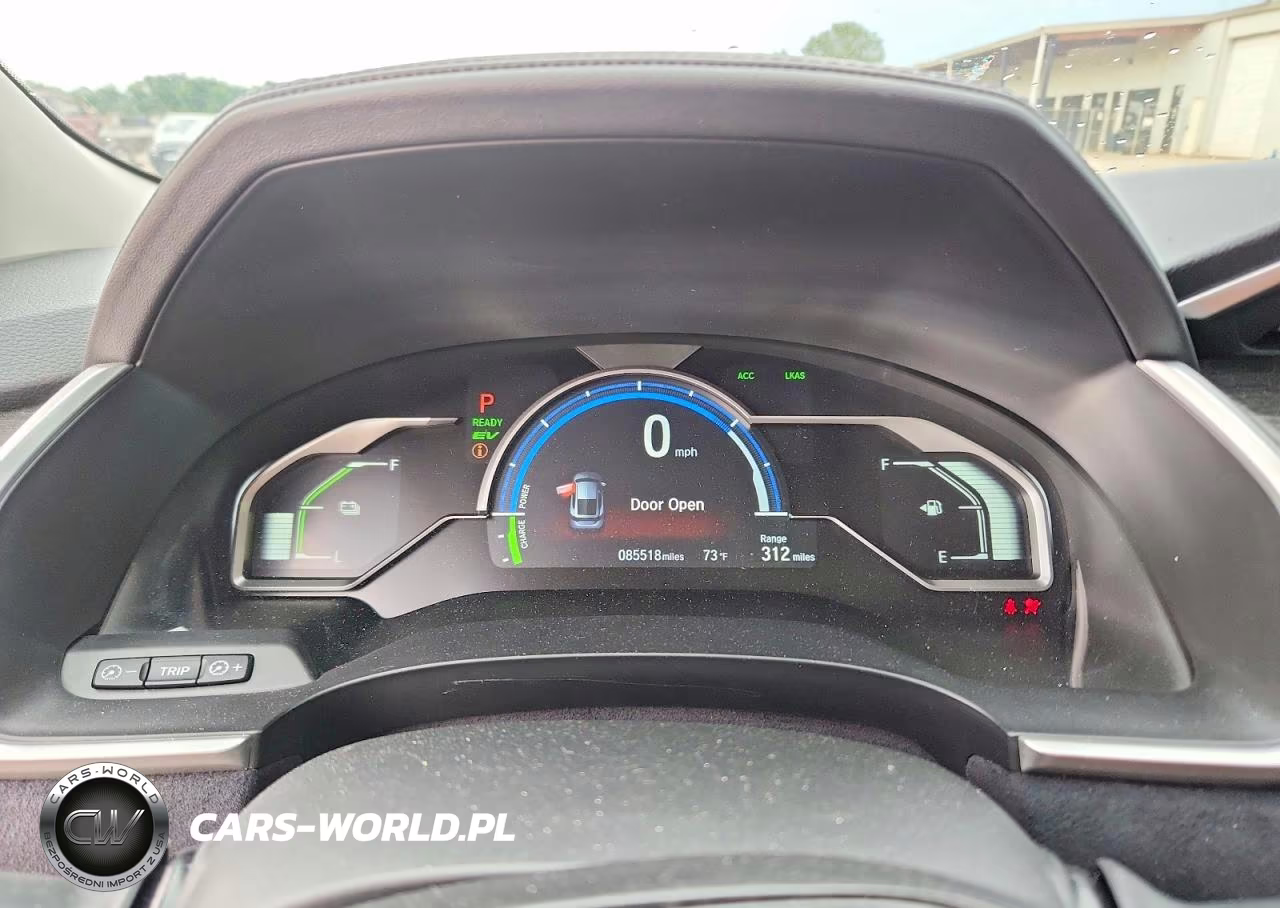 2018 Honda Clarity Touring VIN:JHMZC5F35JC012673 - 9