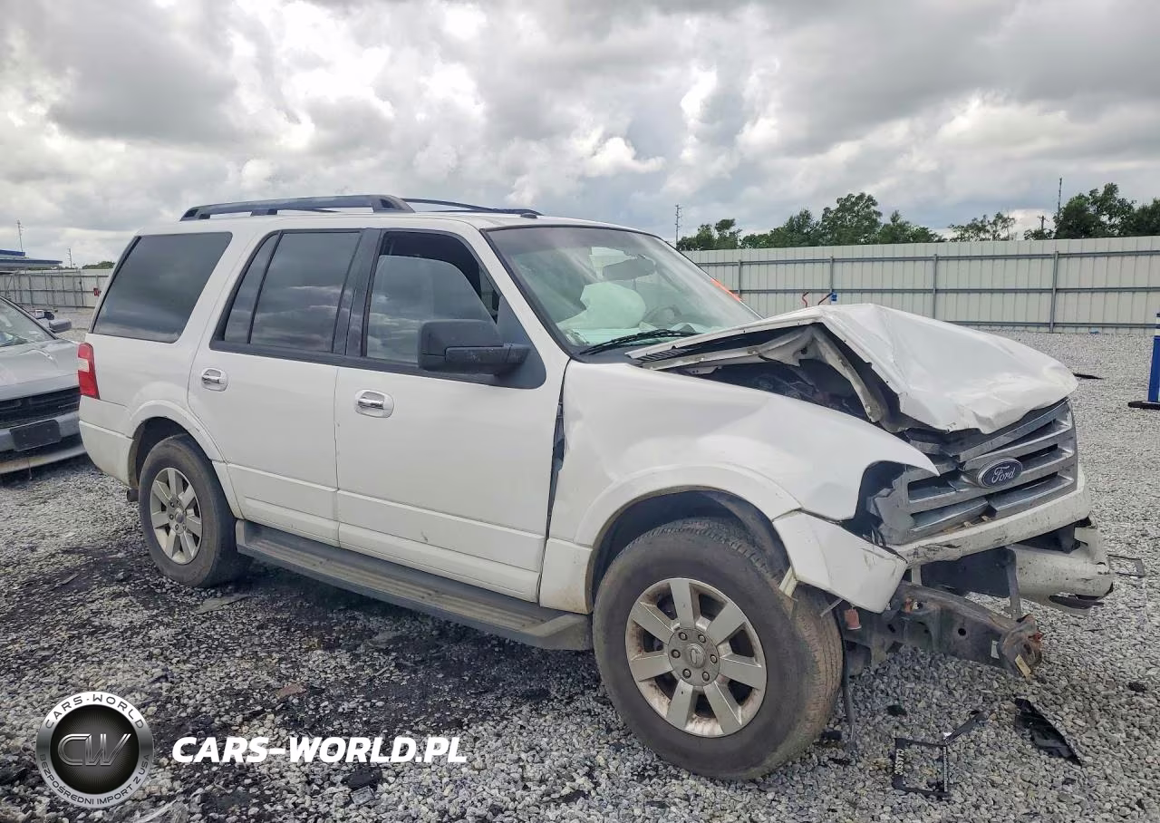 2010 Ford Expedition VIN:1FMJU1F59AEA34164 - 4