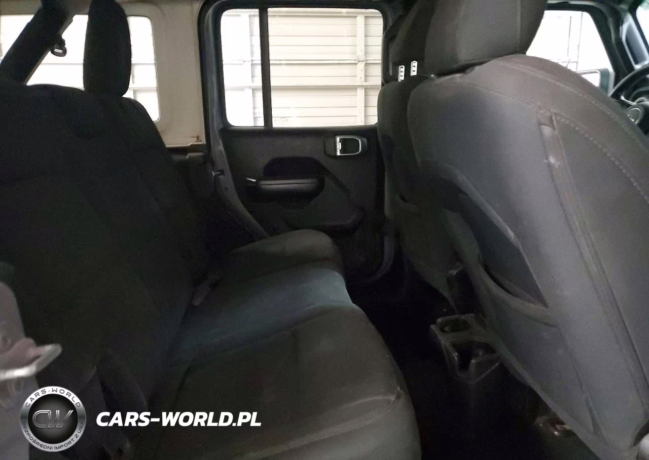 2020 Jeep Wrangler Unlimited Sport VIN:1C4HJXDN8LW198309 - 11