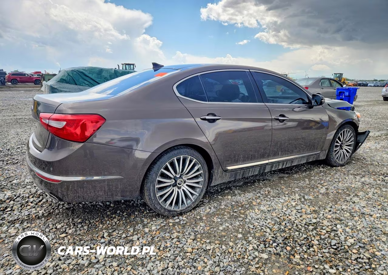 2014 Kia Cadenza Premium VIN:KNALN4D72E5125781 - 3