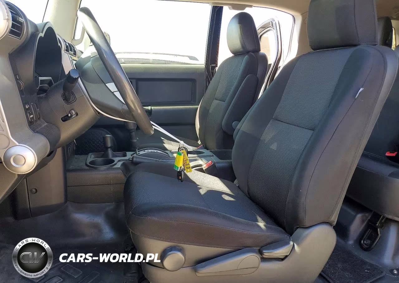 2013 Toyota Fj Cruiser Base VIN:JTEBU4BF9DK163614 - 7