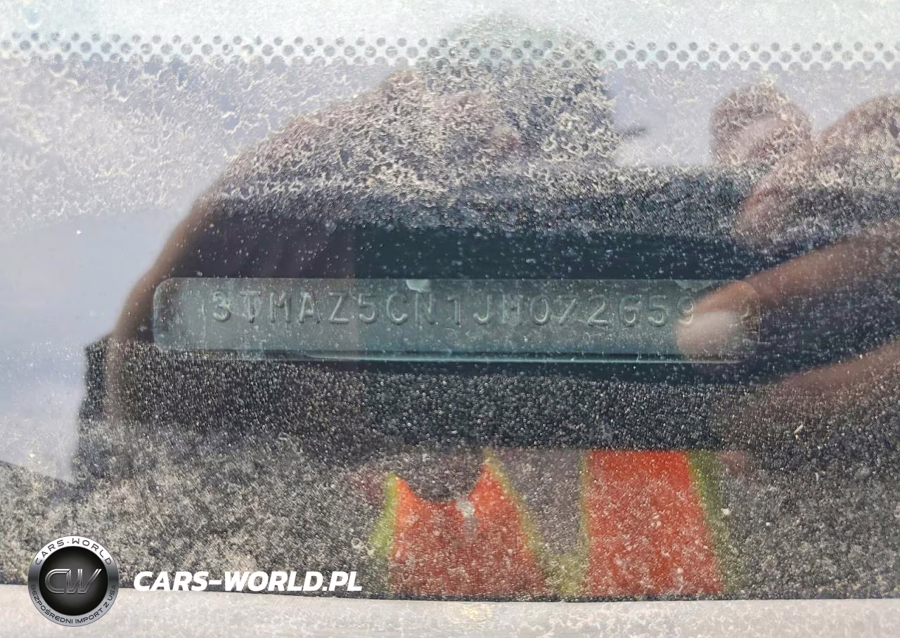 2018 Toyota Tacoma Trd Sport VIN:3TMAZ5CN1JM072659 - 12
