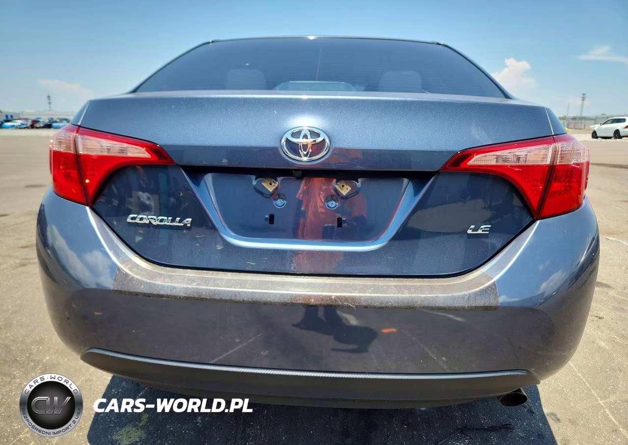 2018 Toyota Corolla Le VIN:2T1BURHE7JC991626 - 6
