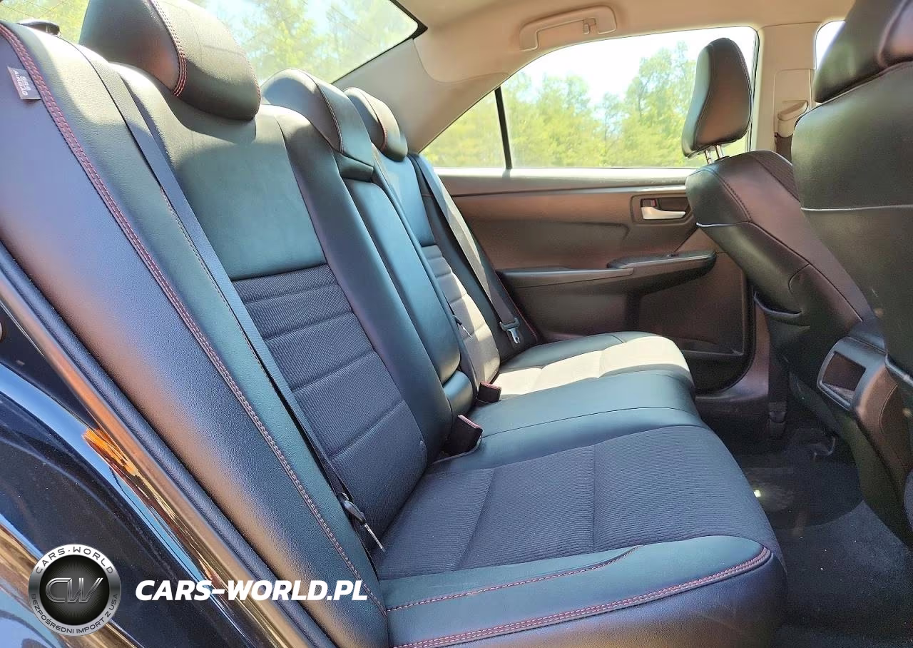 2017 Toyota Camry Se VIN:4T1BF1FK2HU455079 - 10