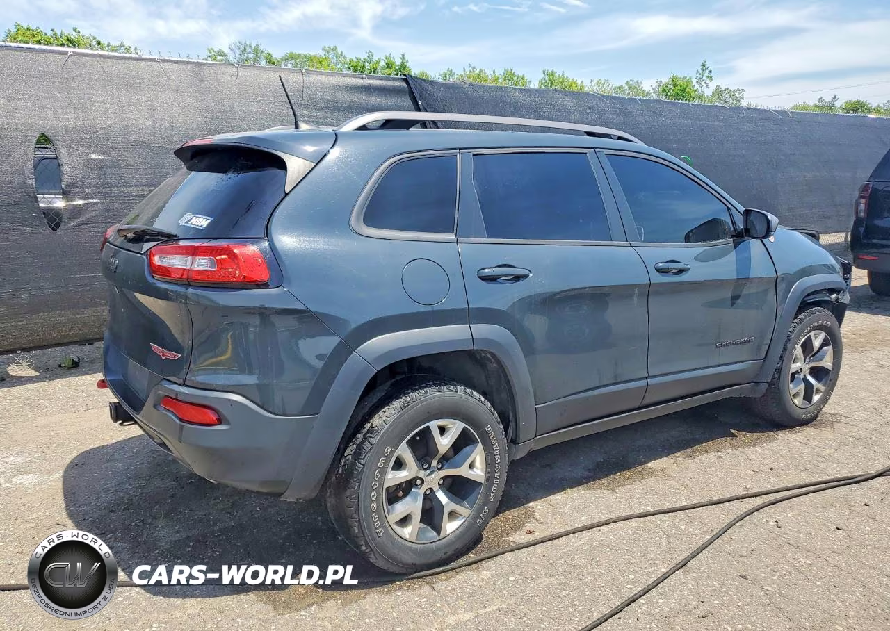 2016 Jeep Cherokee Trailhawk VIN:1C4PJMBS3GW278335 - 3
