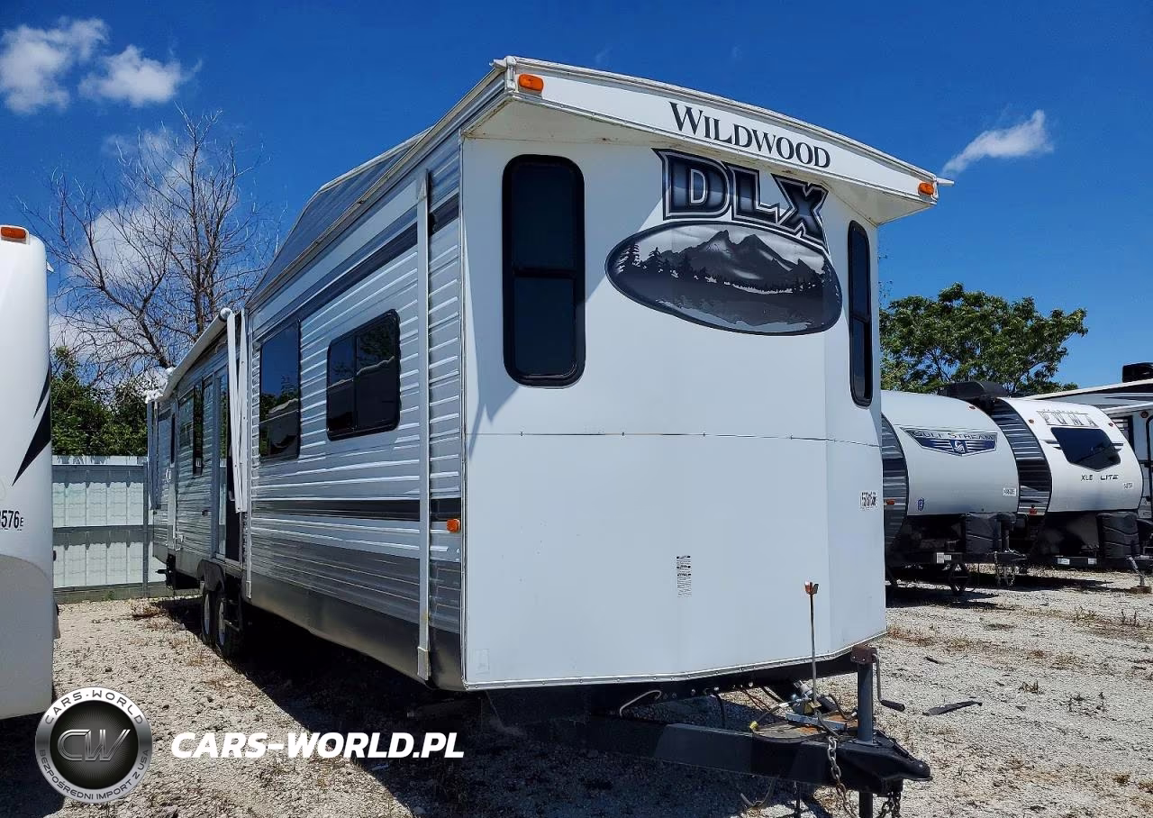 2015 Forest River Wildwood Camper