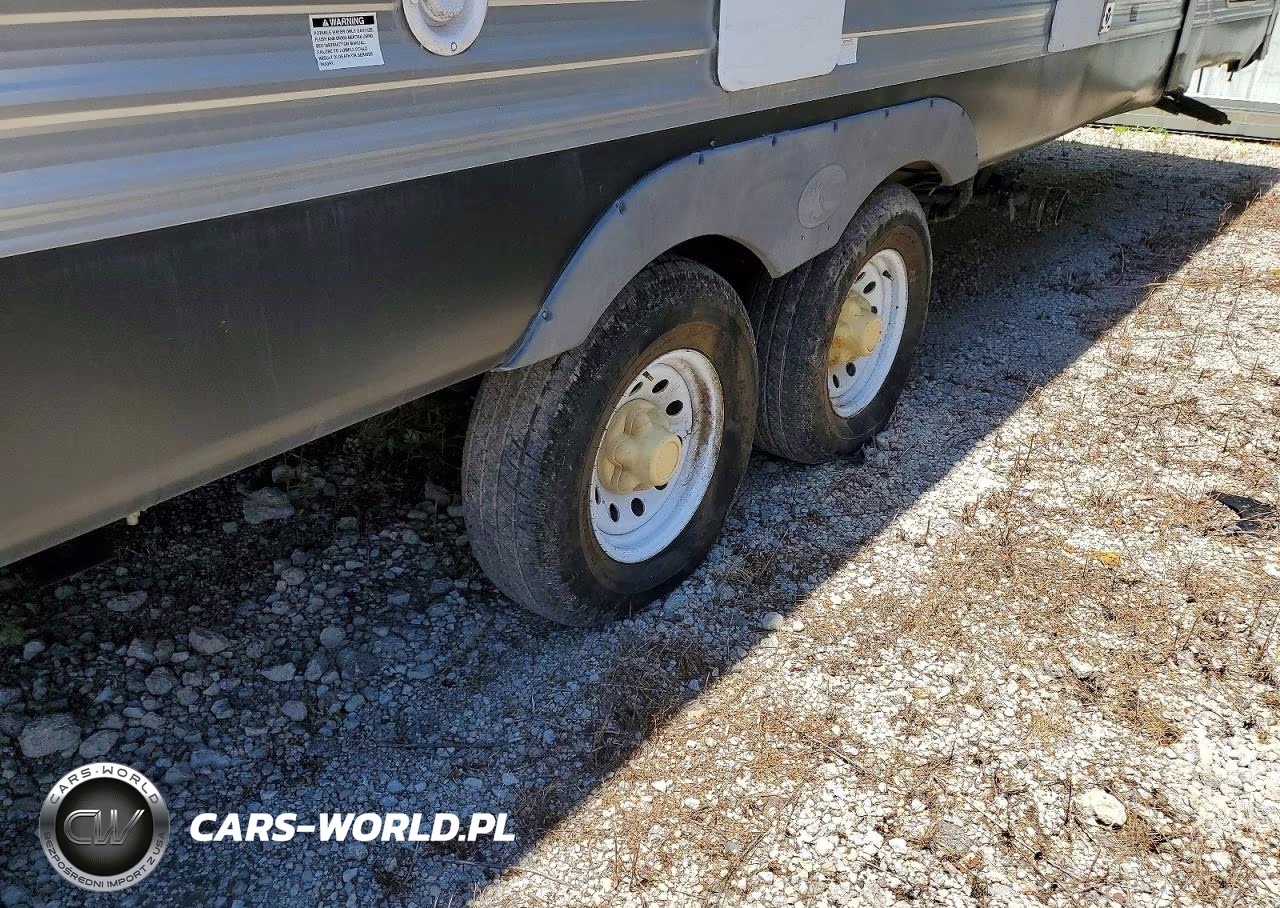 2015 Forest River Wildwood Camper VIN:4X4TWDS23FM054132 - 8
