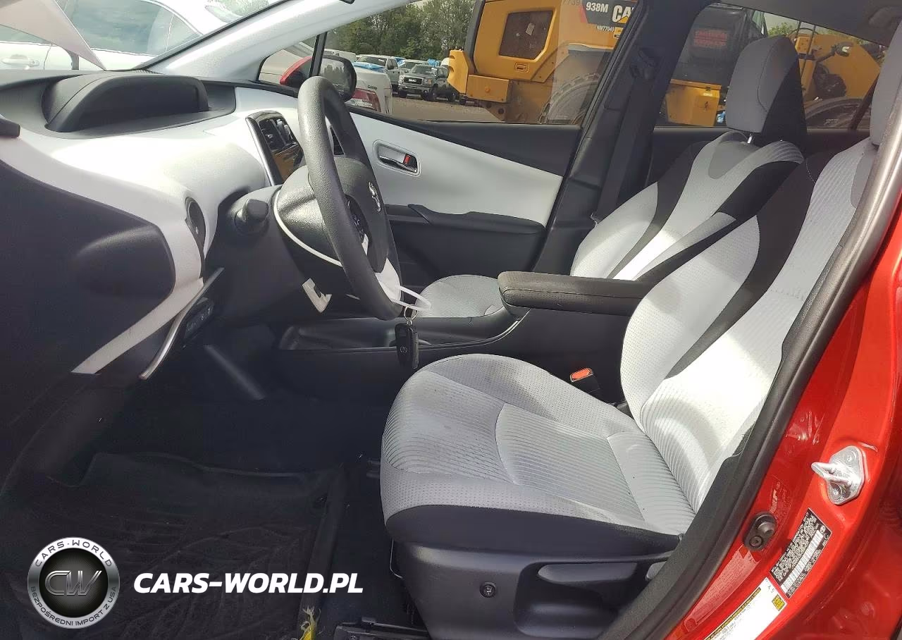 2017 Toyota Prius Two VIN:JTDKBRFU5H3569339 - 7