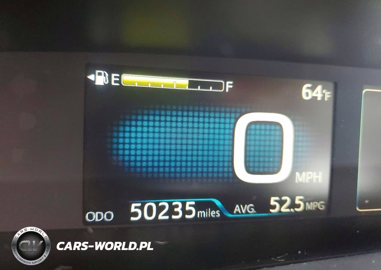 2017 Toyota Prius Two VIN:JTDKBRFU5H3569339 - 9