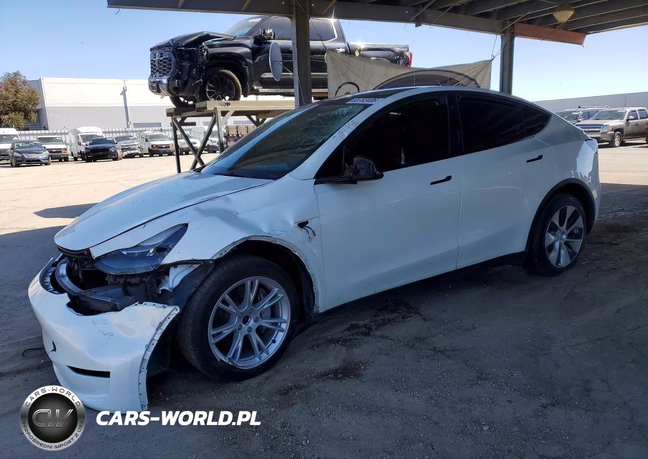 2023 Tesla Model Y – zdjęcie 1 z 12