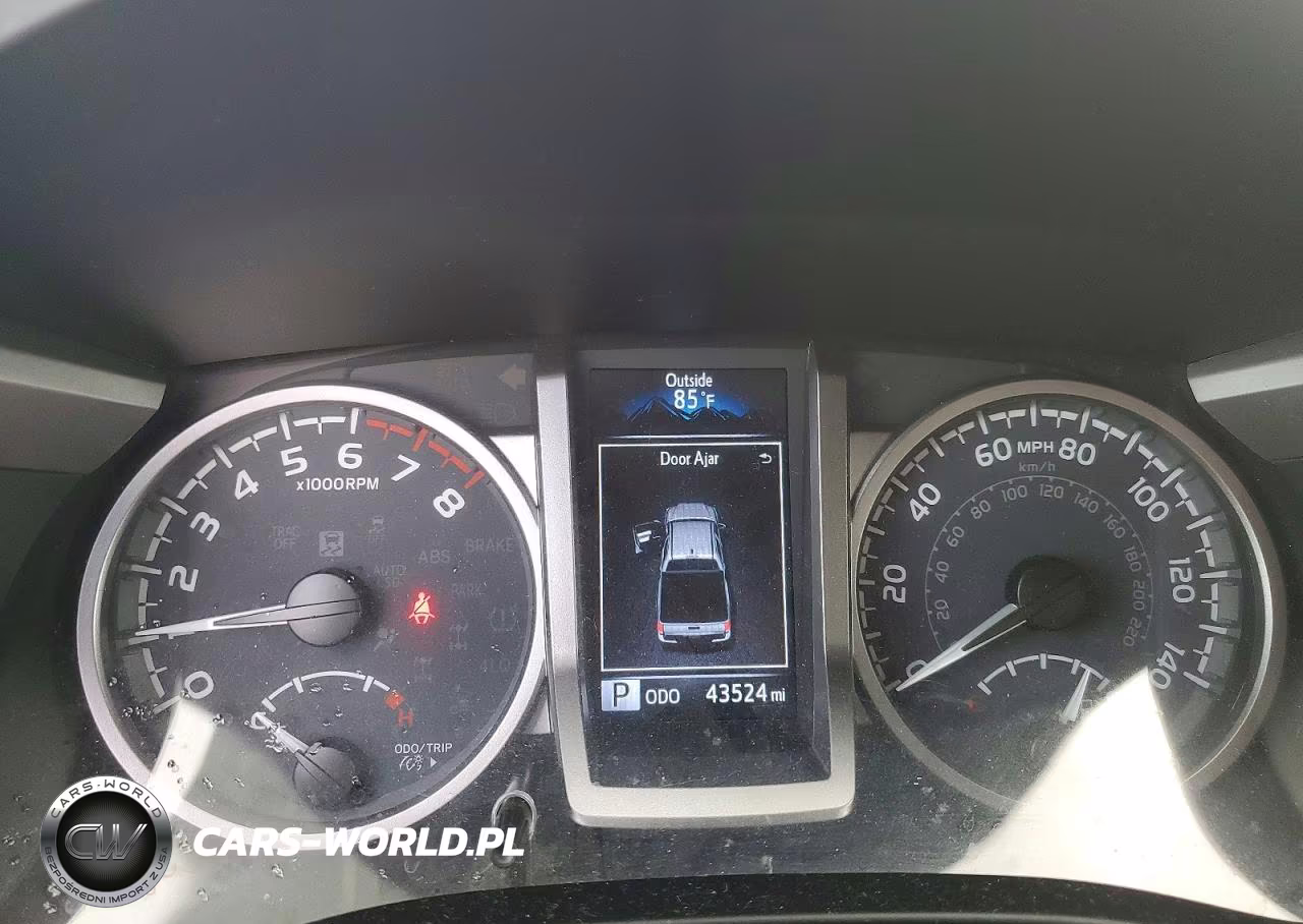 2023 Toyota Tacoma Sr5 V6 VIN:3TMCZ5AN6PM543094 - 9