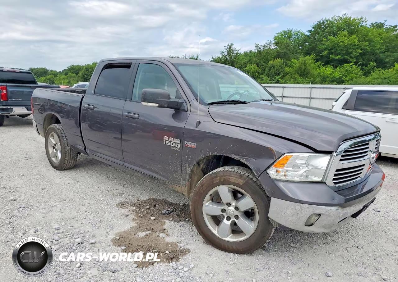 2019 Ram 1500 Classic Slt VIN:1C6RR7TT4KS658673 - 4