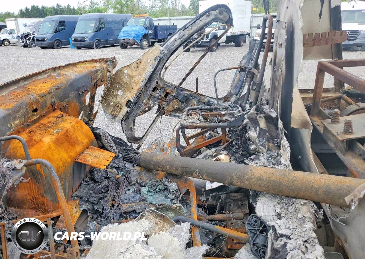 2005 Freightliner Business Class M2 Rollback Tow Truck VIN:1FVACXDC55DV13872 - 5
