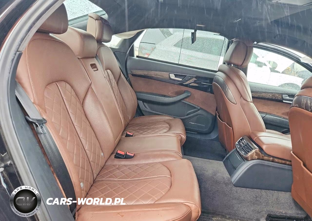2015 Audi A8 L Quattro VIN:WAU3GAFD0FN012358 - 10