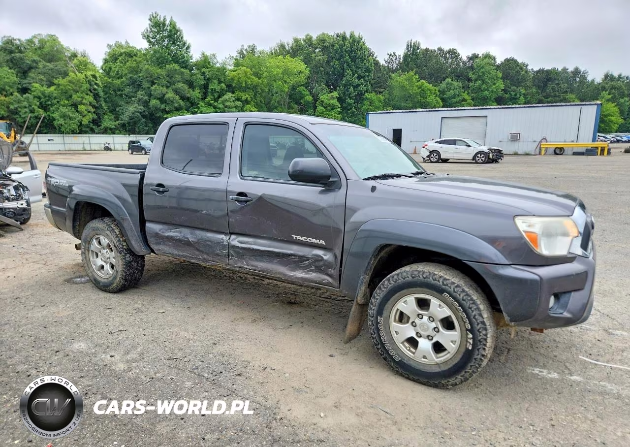 2012 Toyota Tacoma Double Cab VIN:5TFLU4EN7CX025356 - 4