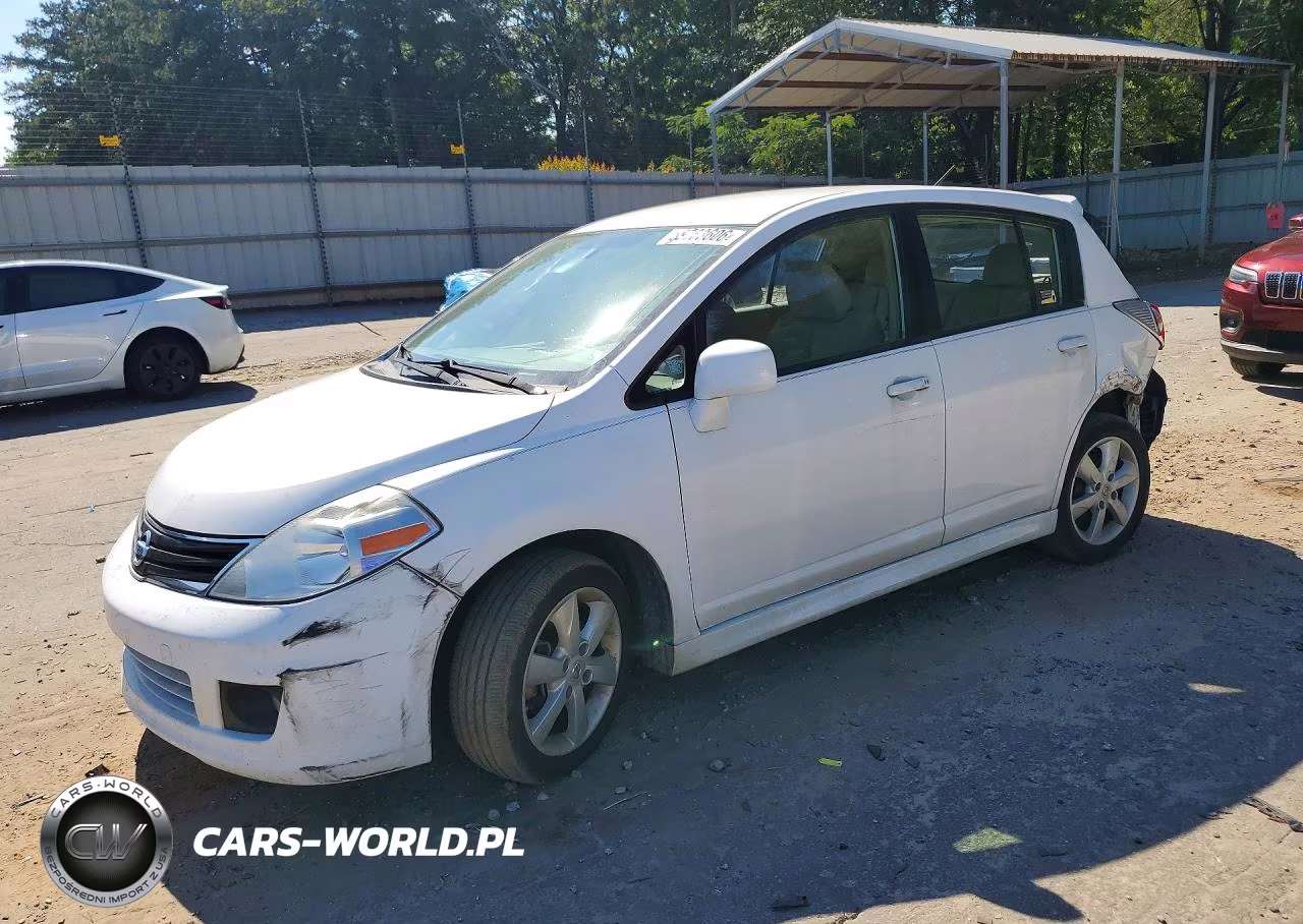 2011 Nissan Versa 1.8 S