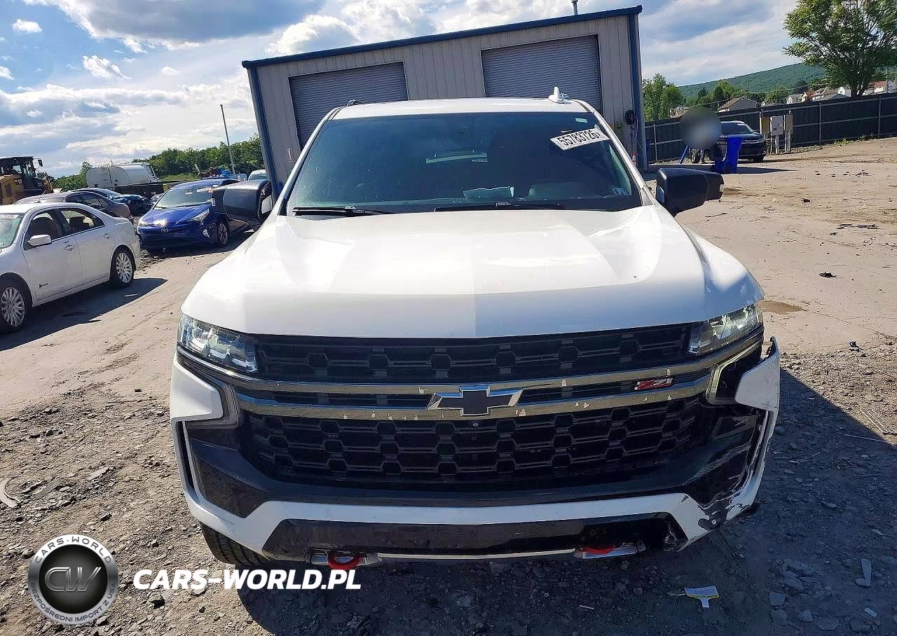 2022 Chevrolet Tahoe K1500 Z71 VIN:1GNSKPKL2NR325603 - 5