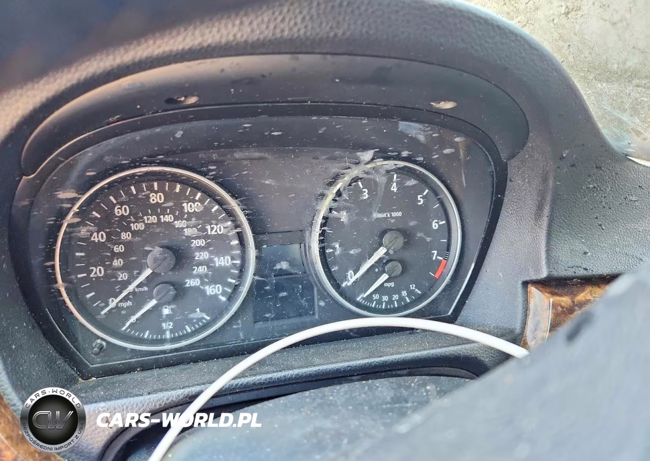 2006 BMW 325 Xi VIN:WBAVD13586KV00585 - 9