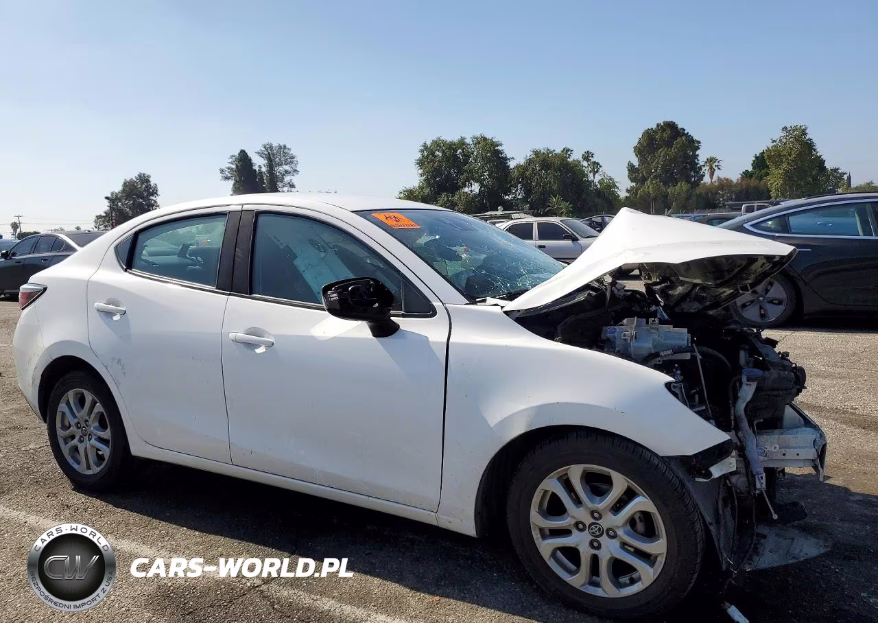 2017 Toyota Yaris Ia Base VIN:3MYDLBYV8HY149134 - 4