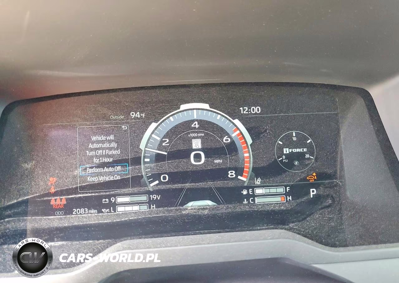 2026 Toyota Tundra Limited VIN:5TFWA5EC2TX053818 - 9