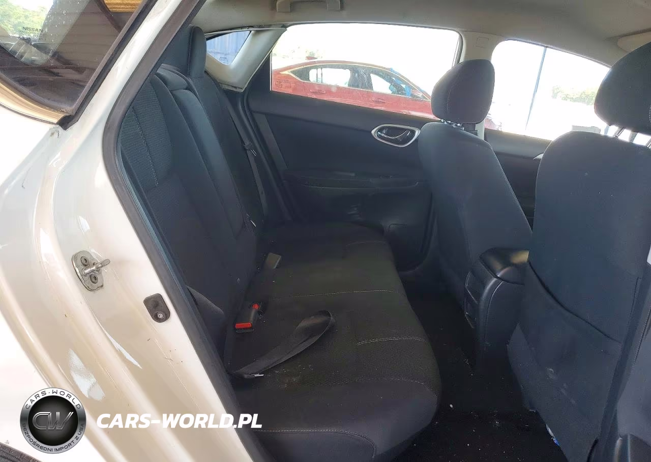 2015 Nissan Sentra S VIN:3N1AB7AP0FY369297 - 10