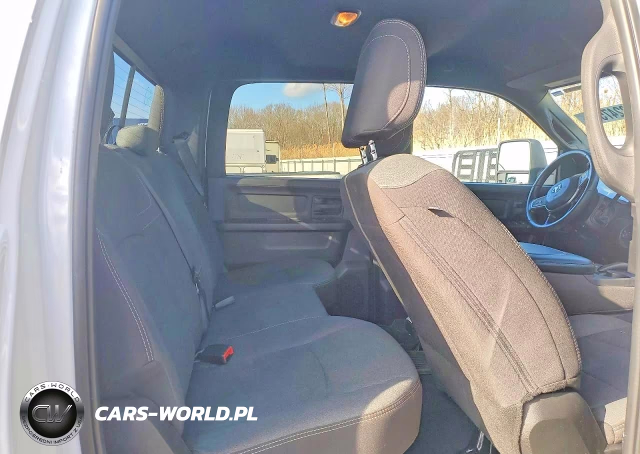 2024 Ram 3500 Tradesman VIN:3C63R3CL1RG166974 - 10
