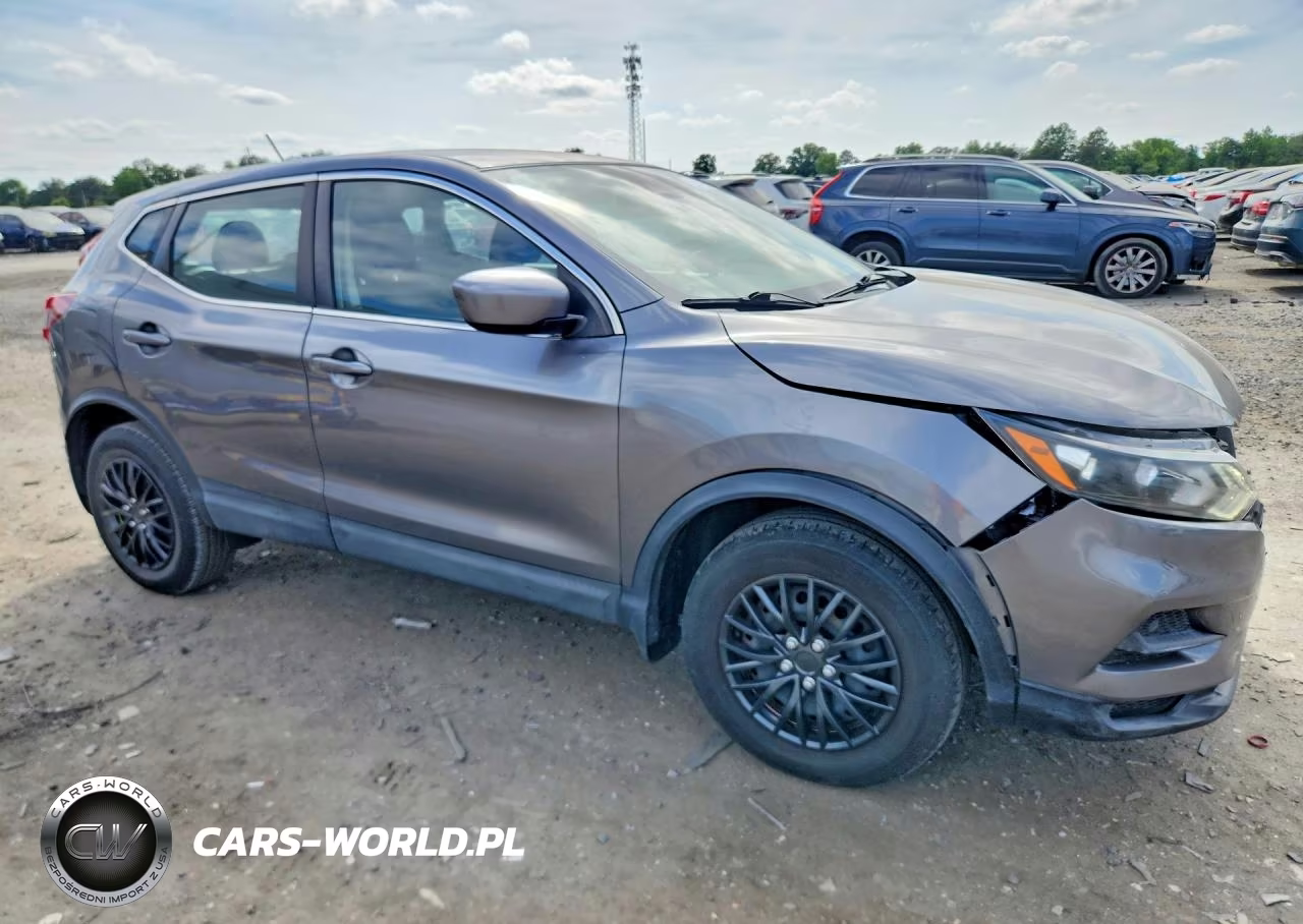 2020 Nissan Rogue Sport S VIN:JN1BJ1CWXLW381405 - 4