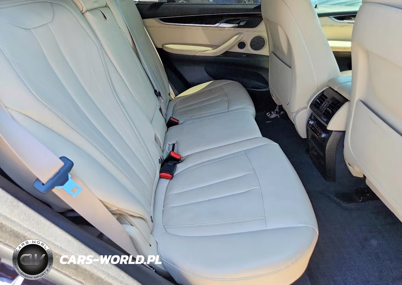 2017 BMW X5 xDrive35I VIN:5UXKR0C33H0X78081 - 10